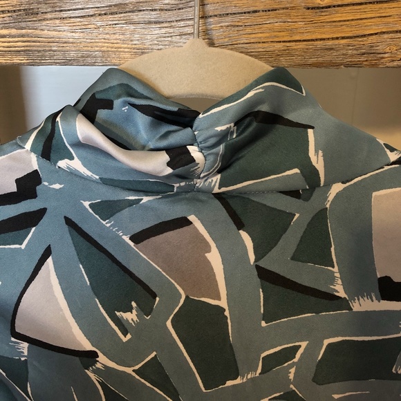 NINE WEST Blue & Silver Sleeveless Blouse - Picture 5 of 7